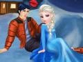 Játék Elsa and Ken kissing 